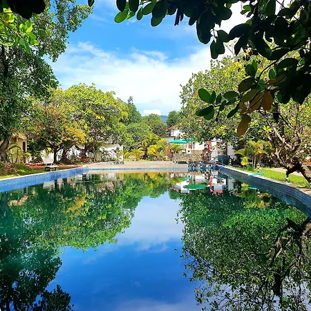 Bohemiaz Resort And Spa Kampot-3