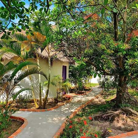 Bohemiaz Resort And Spa Kampot-2